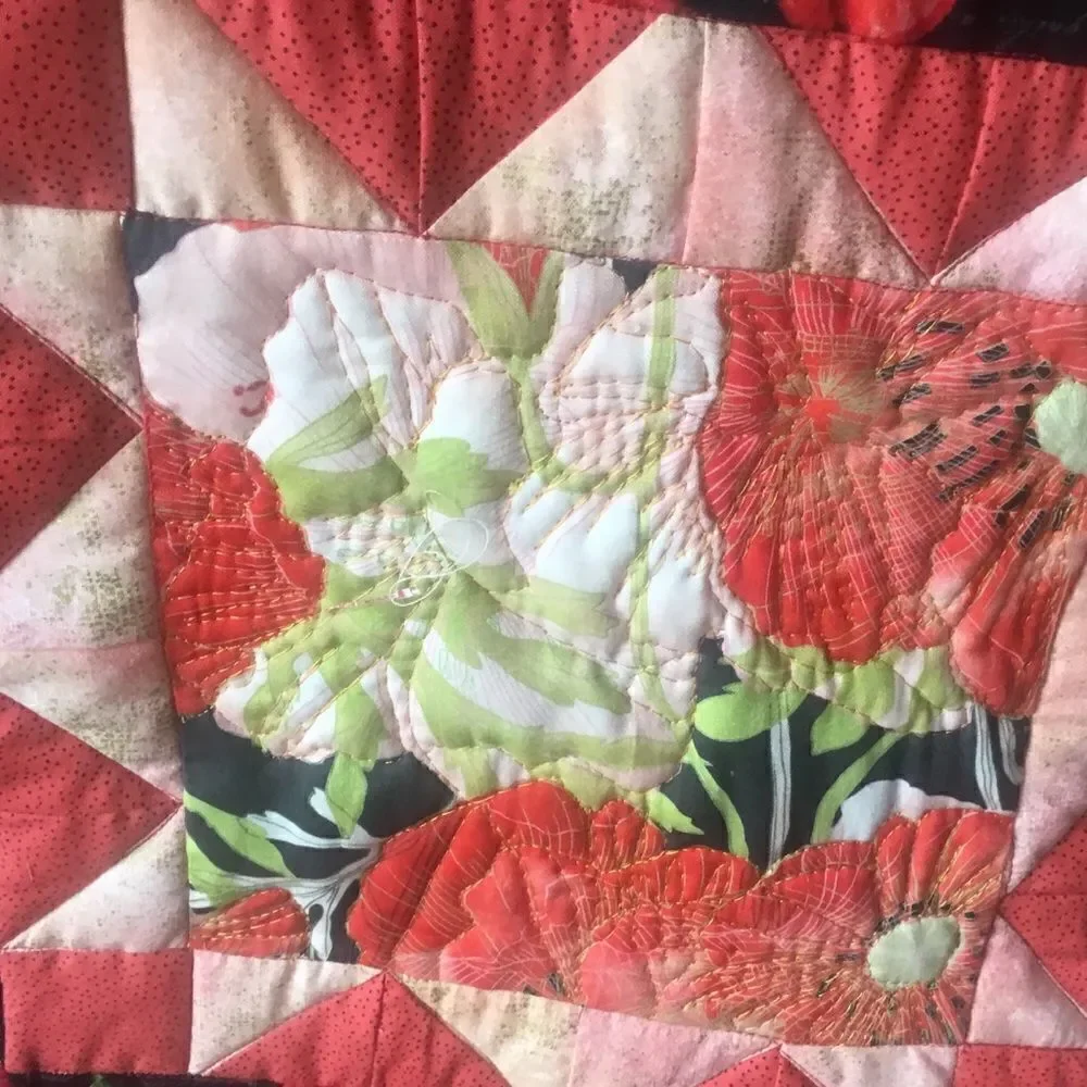 Brand new Hand Crafted Poppies Quilt
